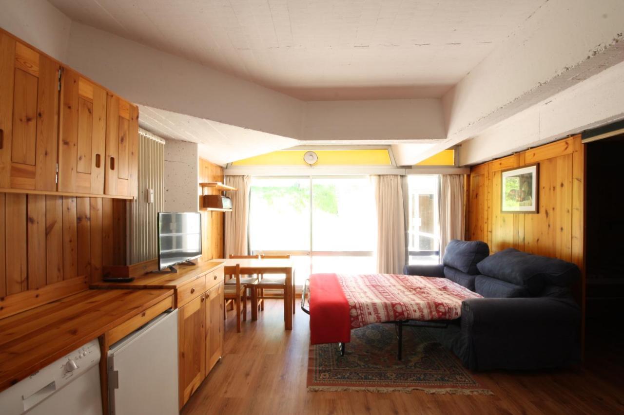 Marilleva 1400 Appartamenti Montana Экстерьер фото