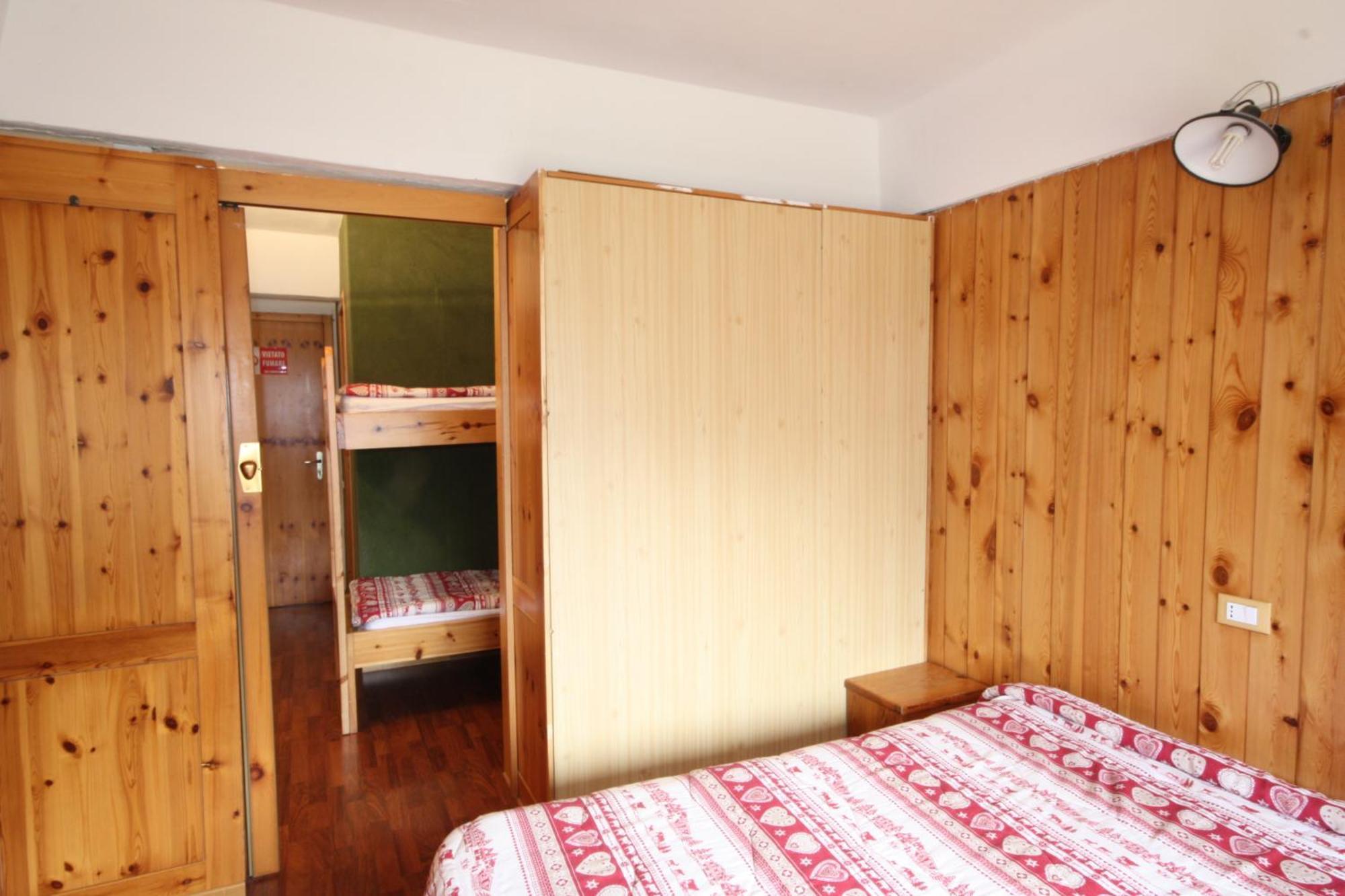 Marilleva 1400 Appartamenti Montana Номер фото